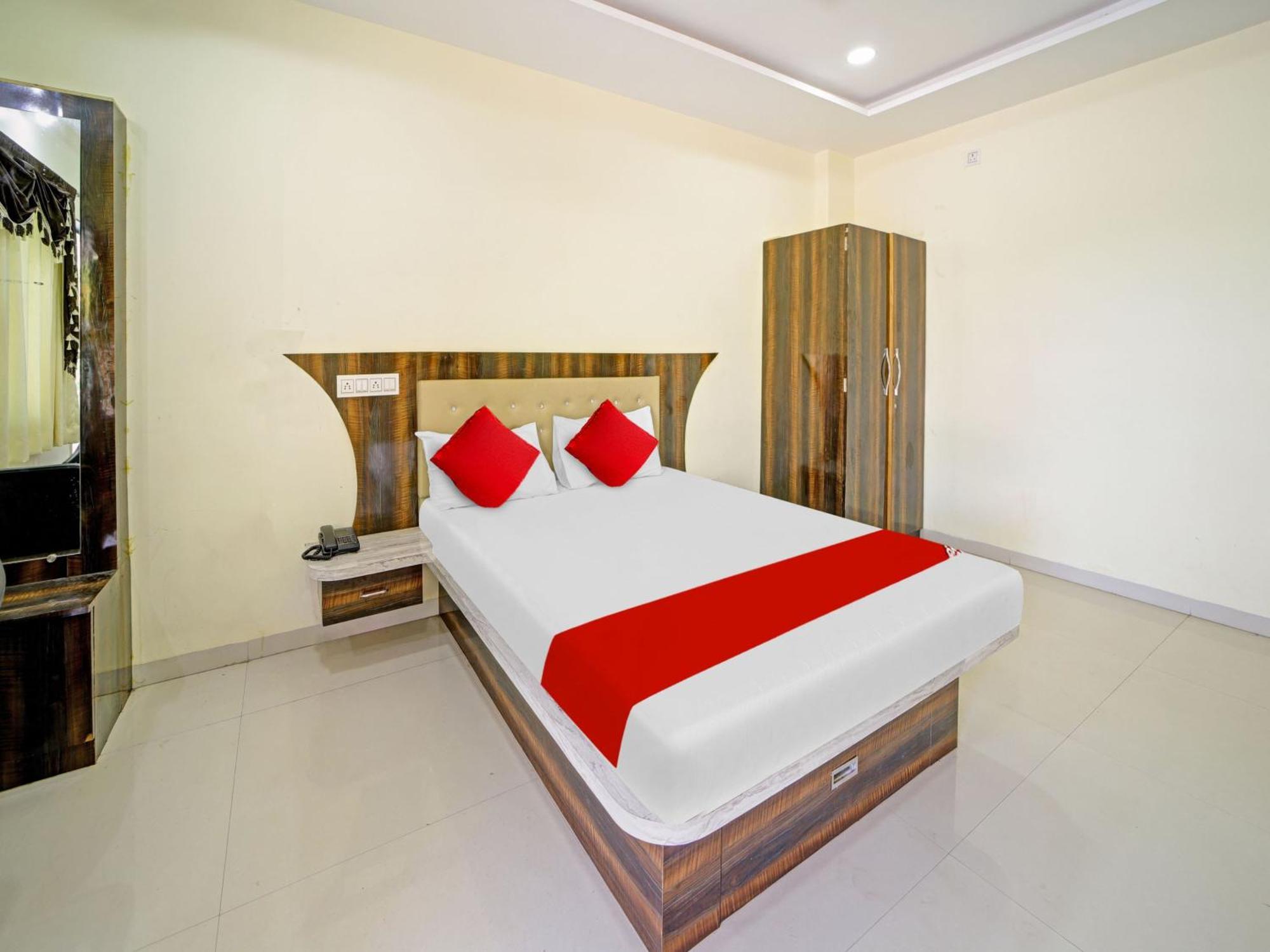 Hotel O Jvs Park Inn Ellora Екстериор снимка