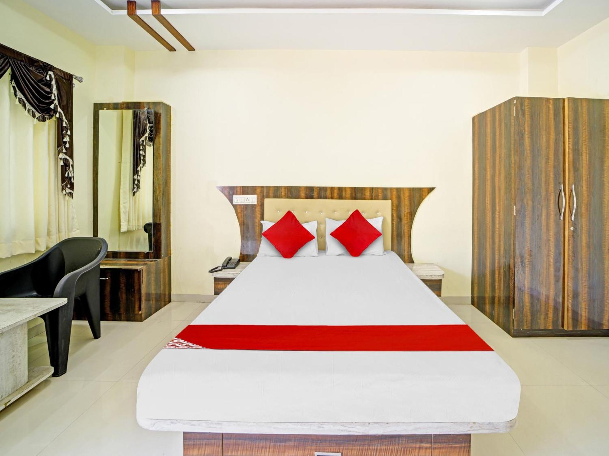 Hotel O Jvs Park Inn Ellora Екстериор снимка